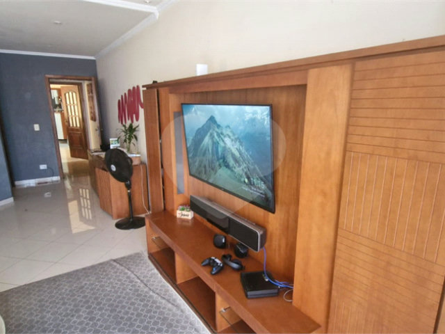 Casa à venda com 3 suítes em Parada Inglesa, São Paulo, SP