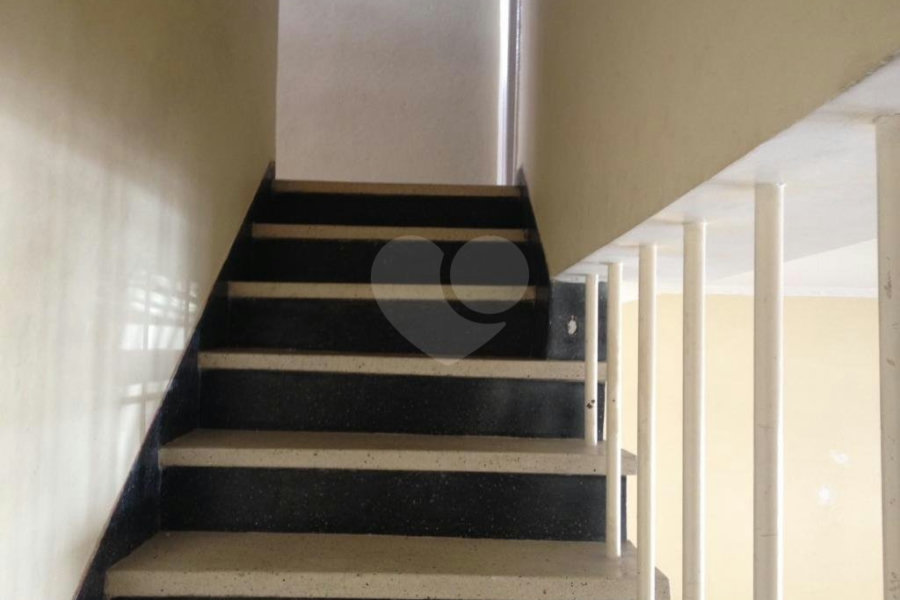 Sobrado à venda com 2 quartos em Santana, São Paulo, SP