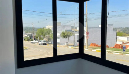 Casa à venda com 3 quartos no condomínio Mearim, São Paulo - SP