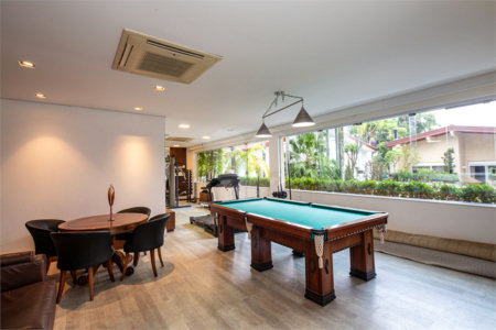 Casa à venda com 5 suítes em Jardim Cordeiro, São Paulo, SP