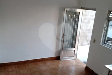 Casa à venda com 3 quartos, sendo 1 suíte, em Vila Carrão, São Paulo, SP