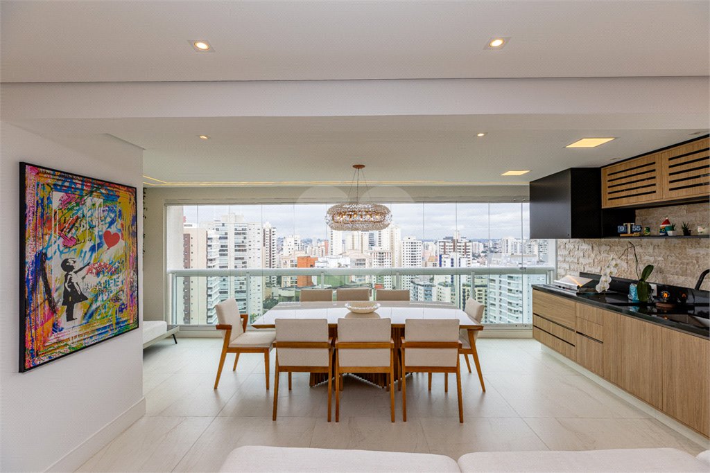Apartamento à venda com 3 suítes em Vila Mascote, São Paulo, SP
