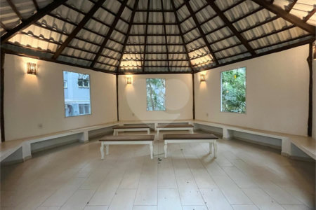 Apartamento à venda com 3 suítes em Bosque da Saúde, São Paulo, SP