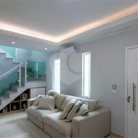 Casa à venda com 3 suítes em Vila Rosália, Guarulhos, SP