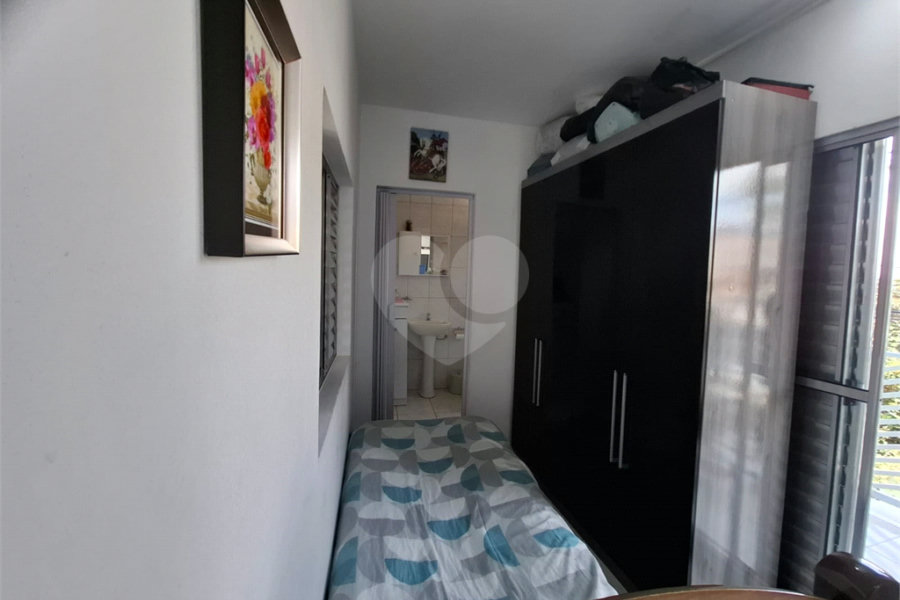 Sobrado à venda com 3 quartos, sendo 1 suíte, em Tremembé, São Paulo, SP