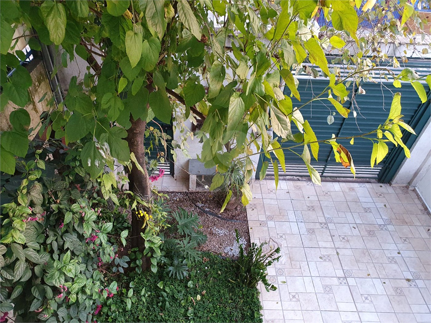Sobrado à venda com 2 quartos em Chácara Monte Alegre, São Paulo, SP