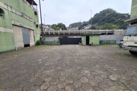Galpão à venda, 3285 m² por R$ 5.500.000,00 - Valongo - Santos/SP