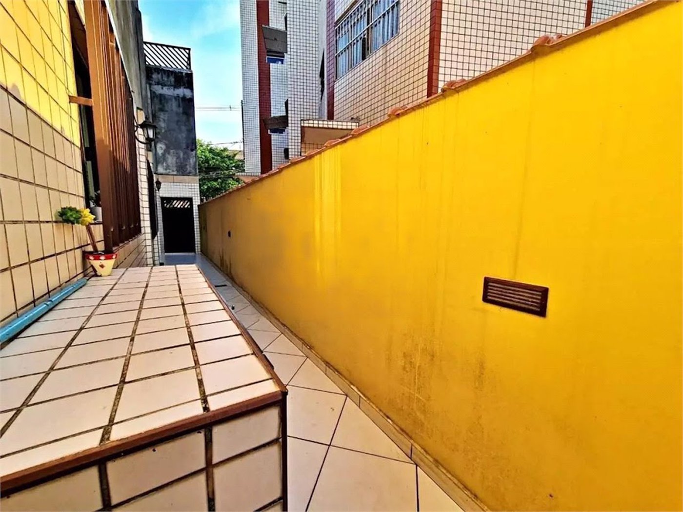 Casa com 3 dormitórios à venda, 183 m² por R$ 1.350.000,00 - Ponta da Praia - Santos/SP