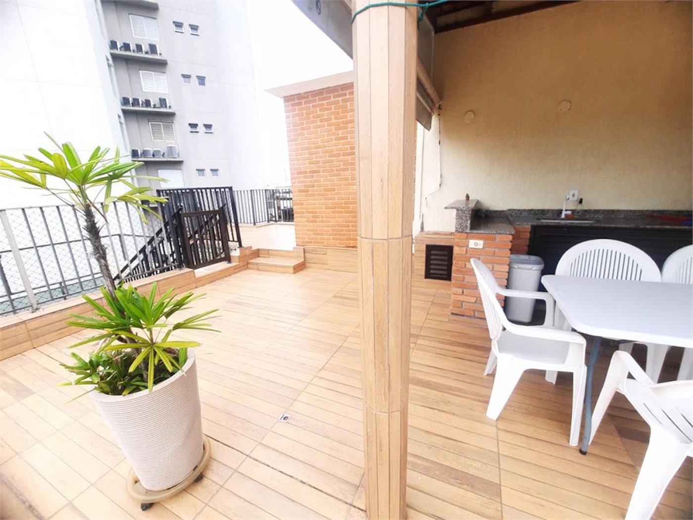 Apartamento com 3 dormitórios à venda, 202 m² por R$ 750.000,00 - Jardim Belmar - Guarujá/SP