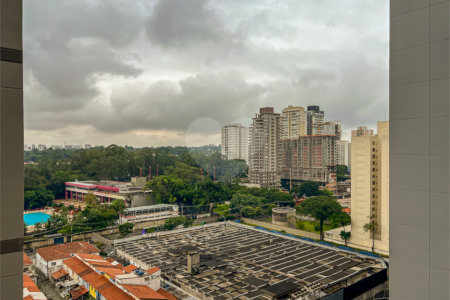 Apartamento à venda com 2 quartos, sendo 1 suíte, em Santo Amaro, São Paulo, SP