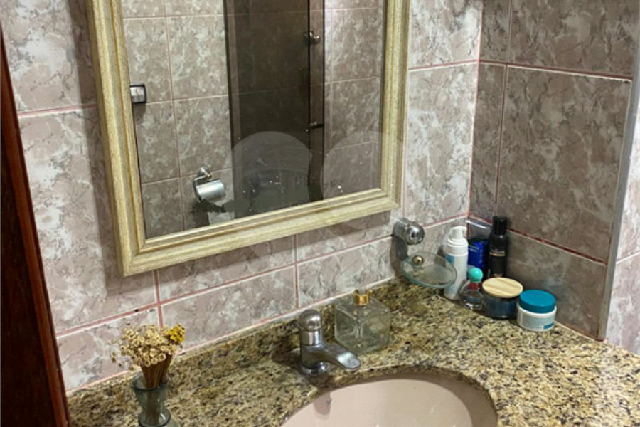 Sobrado à venda com 3 quartos, sendo 1 suíte, em Vila Nova Mazzei, São Paulo, SP
