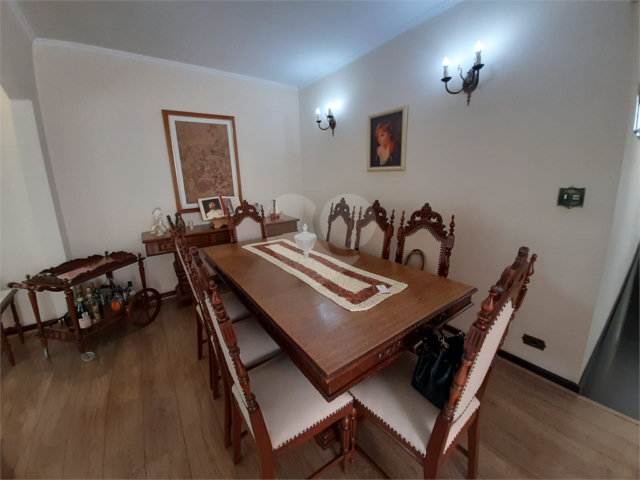 Casa Térrea à venda com 4 quartos, sendo 1 suíte,  em Jardim França, São Paulo, SP