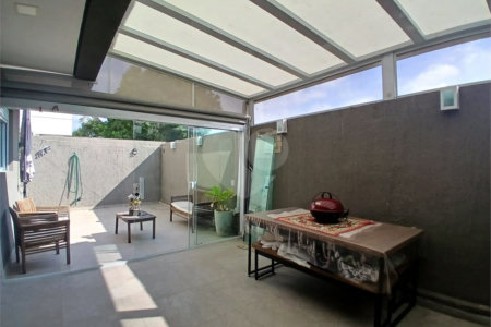 Apartamento à venda com 2 quartos, sendo 1 suíte,  em Bairro do Cambará, São Roque, SP