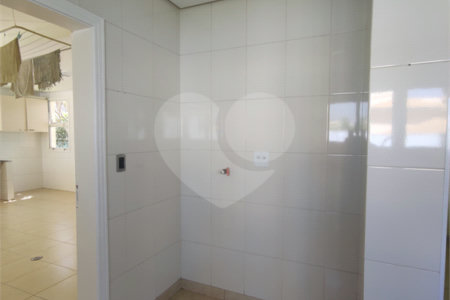 Casa à venda com 3 suítes no condomínio Residencial Suzano, Suzano - SP