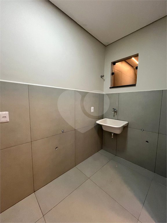 Casa à venda com 3 quartos, sendo 1 suíte, em Jardim Alvorada, Três Lagoas, MS
