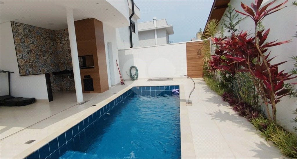 Casa à venda com 3 suítes no condomínio Bella Cittá - Villaggio II, Mogi das Cruzes - SP