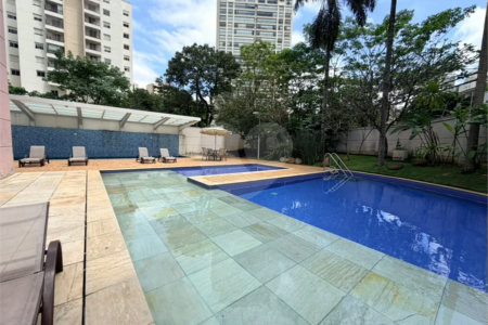 Apartamento à venda com 3 suítes em Vila Mariana, São Paulo, SP