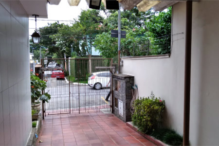 Casa a venda no Planalto Paulista