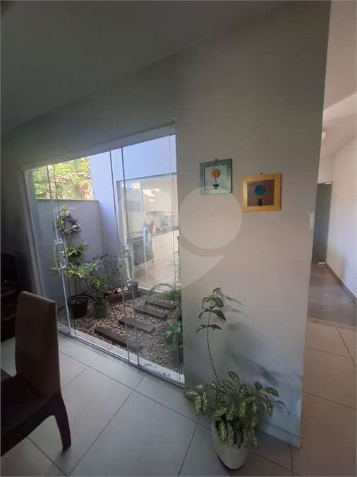 Casa à venda com 3 quartos, sendo 1 suíte, em Campo Grande, Rio de Janeiro, RJ