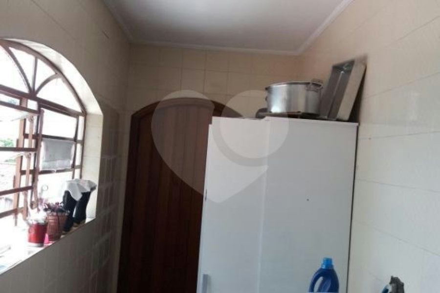Sobrado à venda com 4 quartos, sendo 2 suítes, em Tremembé, São Paulo, SP