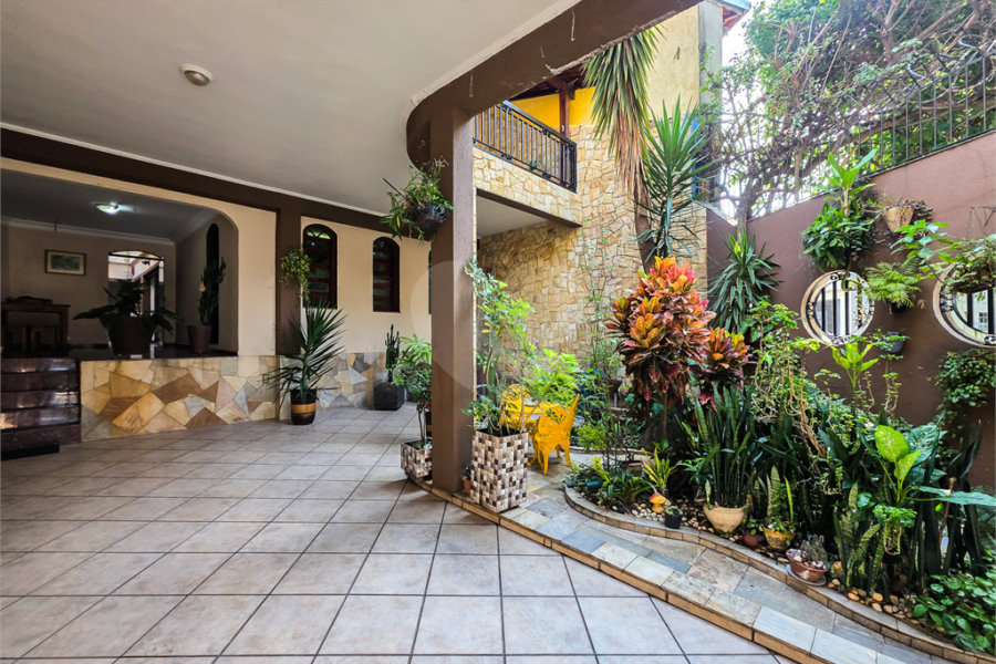 Casa à venda com 4 quartos, sendo 1 suíte, em Sapopemba, São Paulo, SP