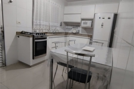Casa à venda com 2 quartos no condomínio Casa Geminada, São Paulo - SP