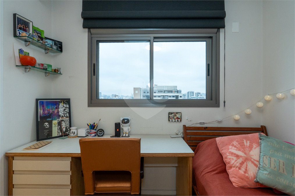 Apartamento à venda com 3 suítes em Campo Belo, São Paulo, SP