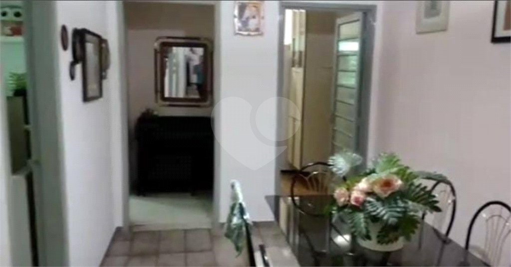 Casa Térrea à venda com 6 quartos em Jardim Rosana, São Paulo, SP