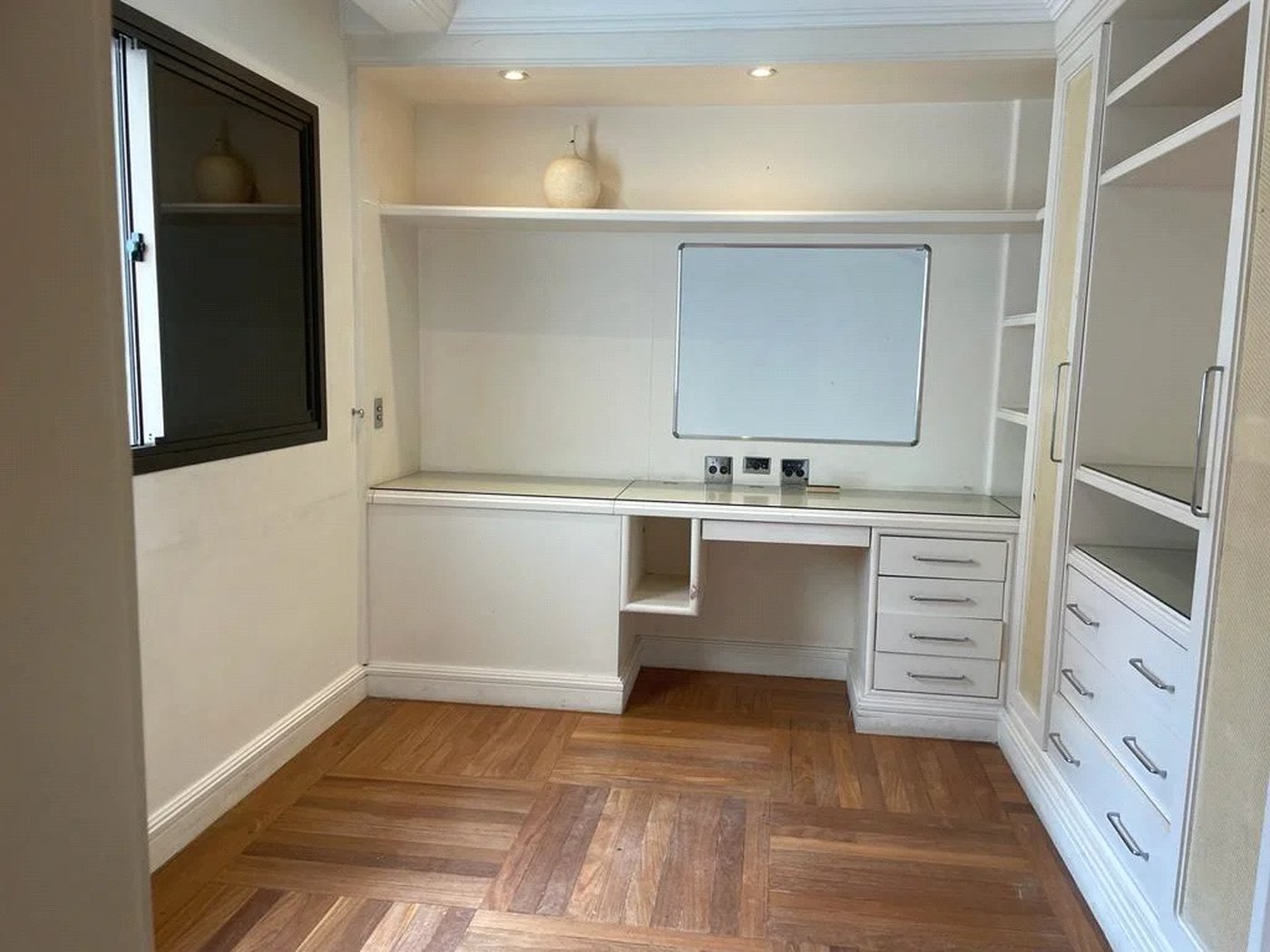 Apartamento à venda com 4 suítes em Vila Suzana, São Paulo, SP