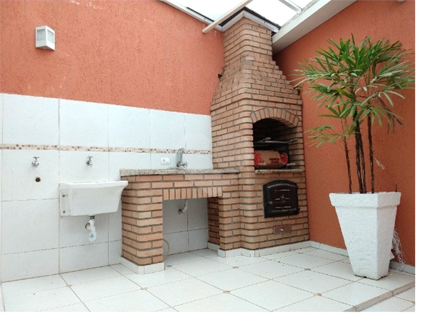 Casa à venda com 2 quartos no condomínio Neo Village, São Paulo - SP