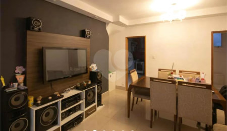 Casa à venda com 3 quartos, sendo 1 suíte,  em Jardim Leonor Mendes de Barros, São Paulo, SP