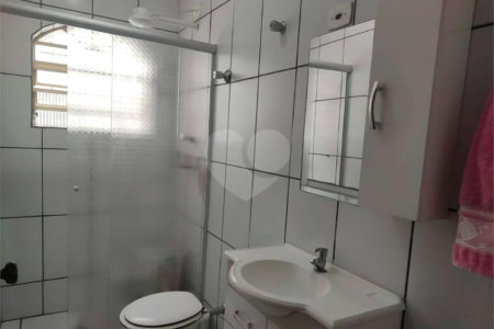 Sobrado à venda com 3 quartos, sendo 1 suíte,  em Jardim Ester, São Paulo, SP