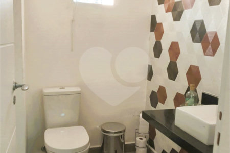Apartamento à venda com 3 quartos, sendo 1 suíte, em Vila São Francisco, São Paulo, SP