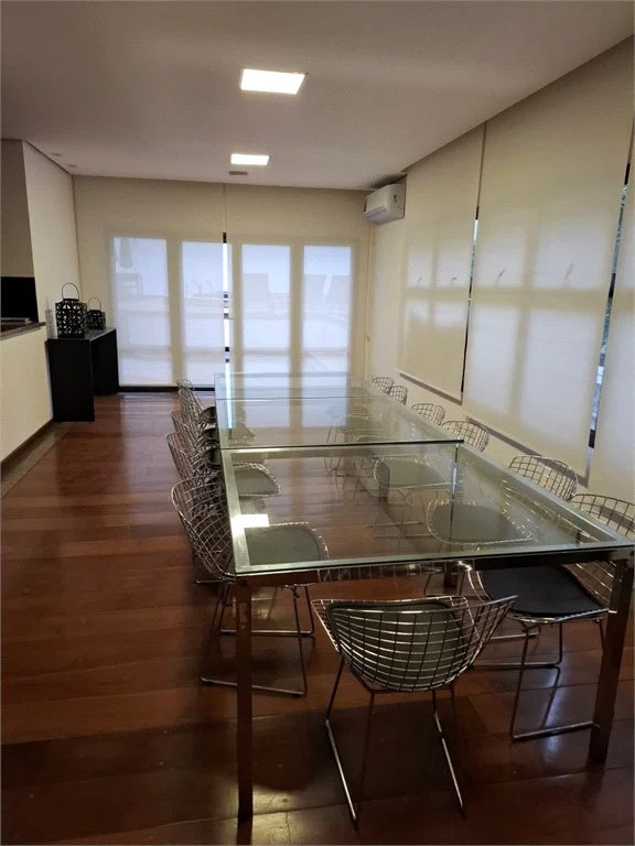 Apartamento à venda com 4 quartos, sendo 2 suítes, em Brooklin Paulista, São Paulo, SP
