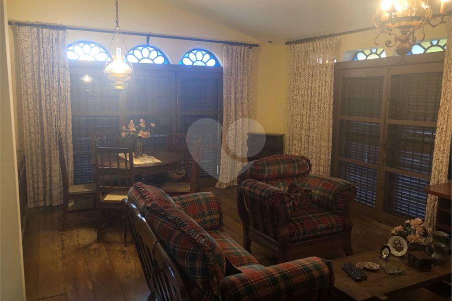 Casa Térrea à venda ou para alugar com 4 quartos, sendo 1 suíte, em Tremembé, São Paulo, SP