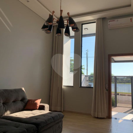 Casa à venda com 2 quartos, sendo 3 suítes, no Centro, Salto Grande, SP