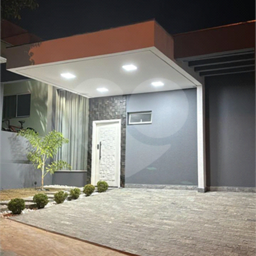 Casa à venda com 3 quartos, sendo 2 suítes, no condomínio Golden Park Residence, Sorocaba - SP
