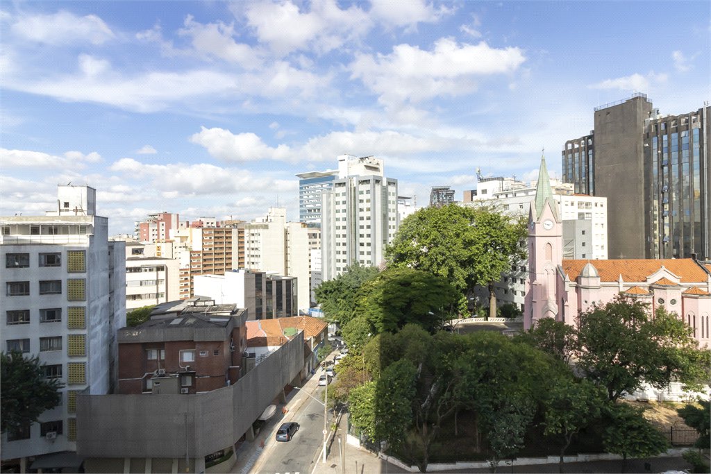 APARTAMENTO NA BELA VISTA COM 2 QUARTOS, 1 VAGA, 100 M²