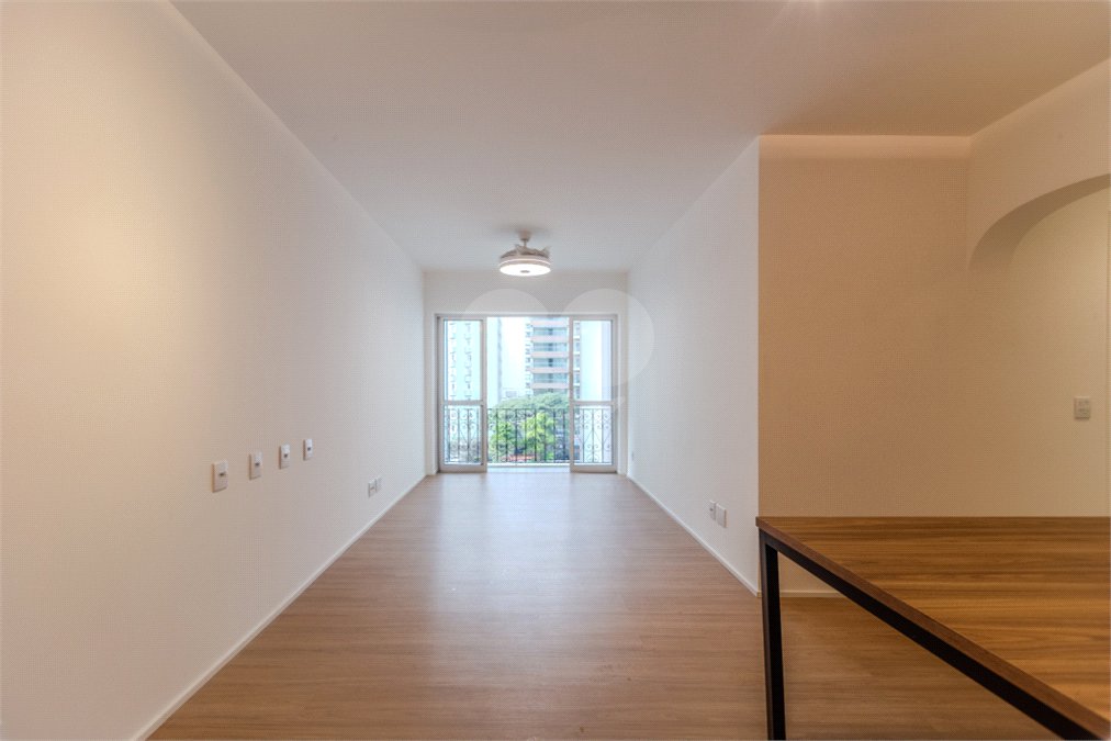 Apartamento à venda com 3 quartos, sendo 1 suíte, em Brooklin, São Paulo, SP