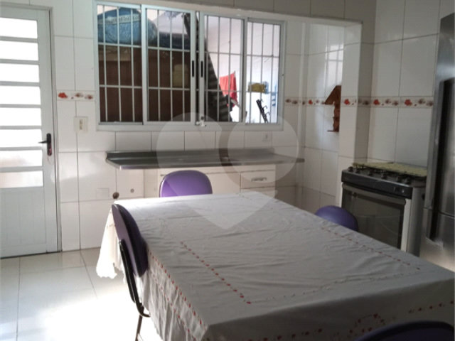 Sobrado à venda com 8 quartos, sendo 4 suítes, em Jardim São Paulo(zona Norte), São Paulo, SP