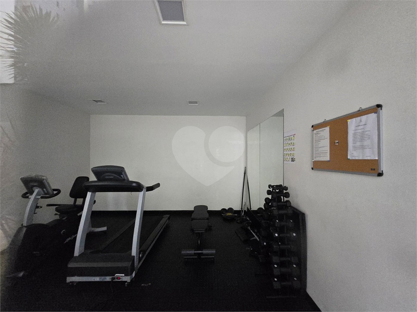 Apartamento à venda com 3 quartos, sendo 1 suíte, em Indianópolis, São Paulo, SP