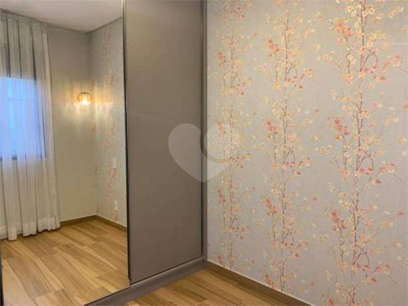 Casa à venda com 2 quartos, sendo 1 suíte, em Pinheirinho, Vinhedo, SP