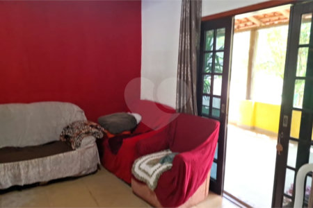 Chácara à venda com 4 quartos, sendo 1 suíte, em Taiaçupeba, Mogi das Cruzes, SP