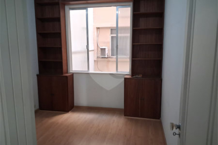 Apartamento à venda com 3 quartos, sendo 1 suíte, em Tijuca, Rio de Janeiro, RJ