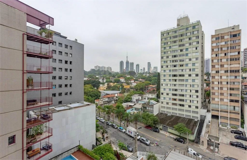 Apartamento à venda com 1 quarto em Jardim das Bandeiras, São Paulo, SP