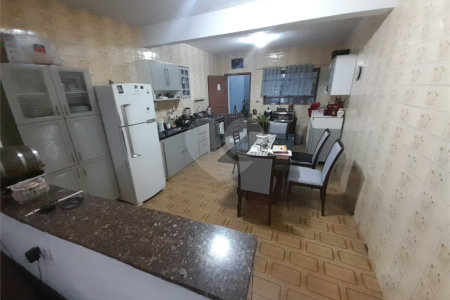 Casa à venda com 3 quartos em Vila Nova, Salto, SP