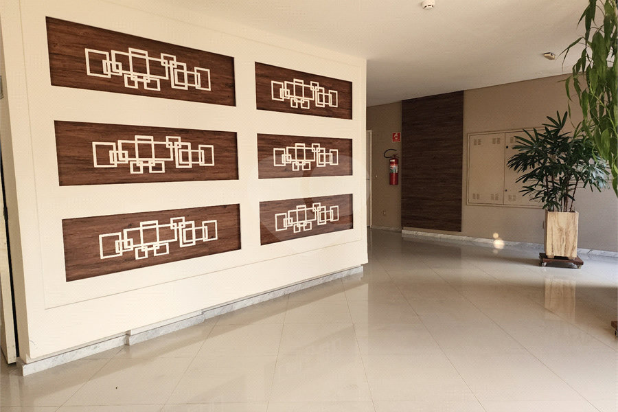 Apartamento à venda com 3 quartos, sendo 1 suíte,  em Vila Guilherme, São Paulo, SP