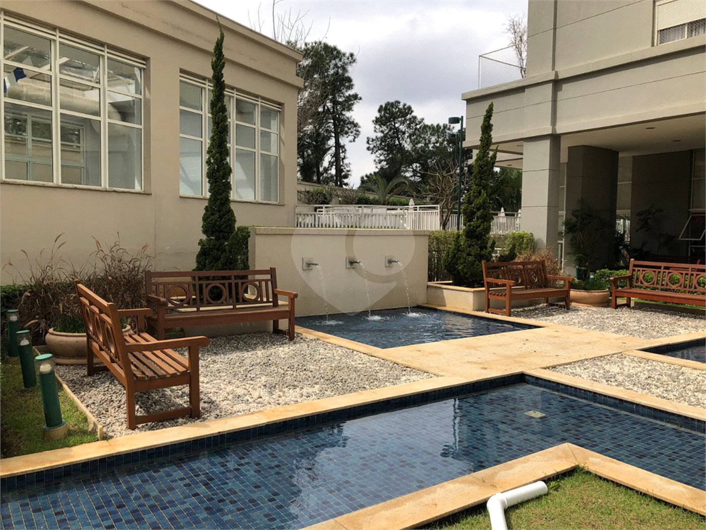 Cobertura à venda ou para alugar com 3 suítes em Granja Julieta, São Paulo, SP