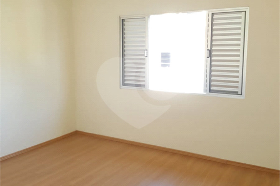 Casa Térrea à venda com 2 quartos, sendo 1 suíte,  em Parada Inglesa, São Paulo, SP