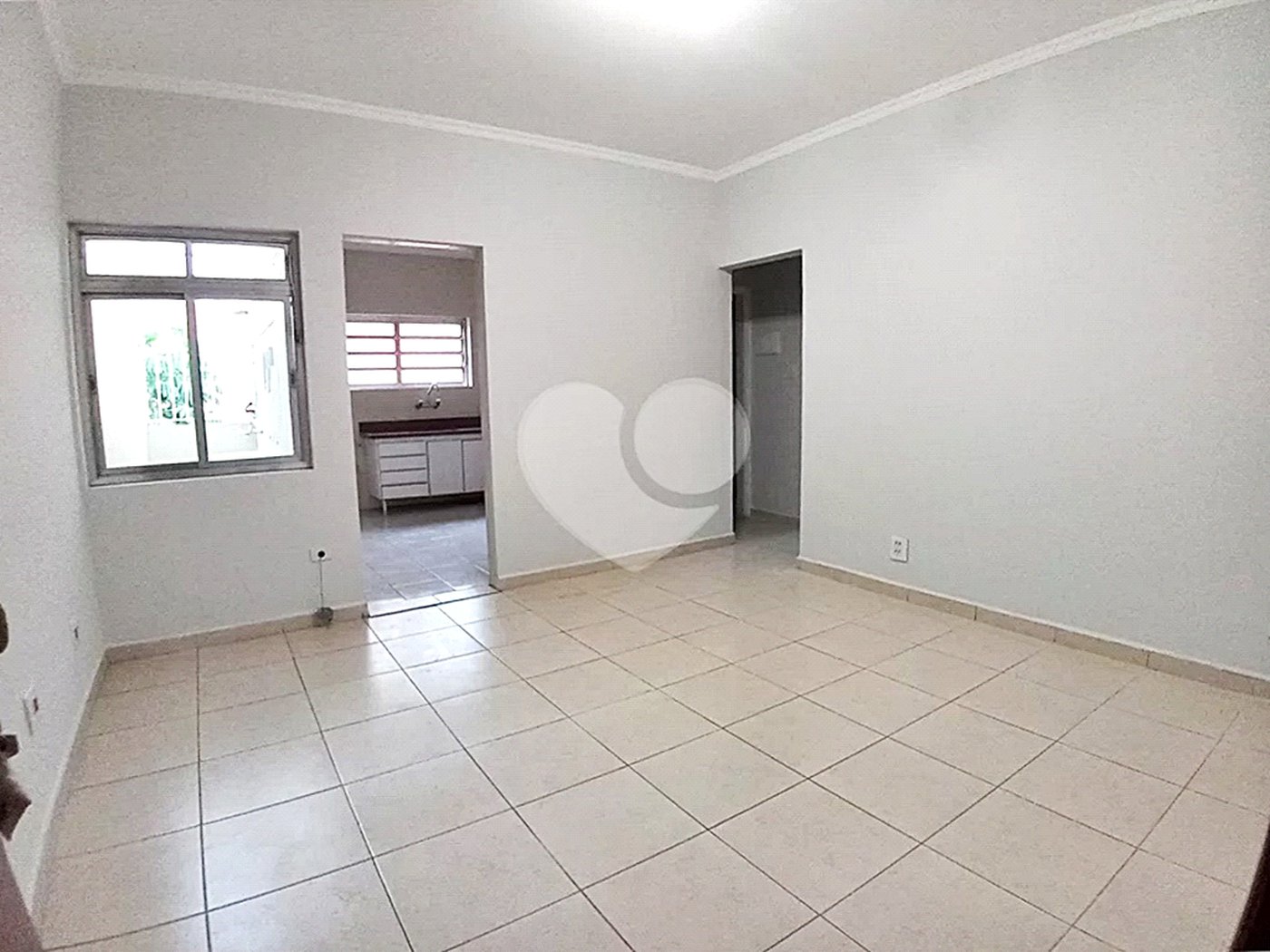 Sobrado à venda com 13 quartos, sendo 1 suíte,  em Jardim São Paulo(zona Norte), São Paulo, SP